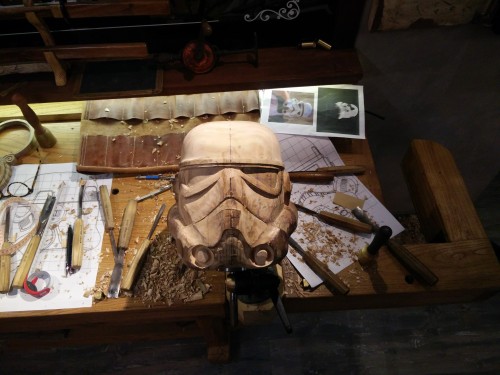 Κατασκευή ξύλινου stormtrooper helmet